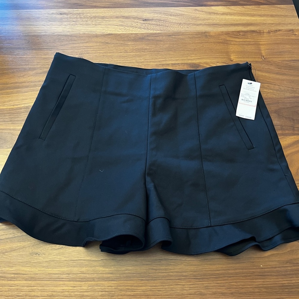 1. State Ruffle Hem Short - 10